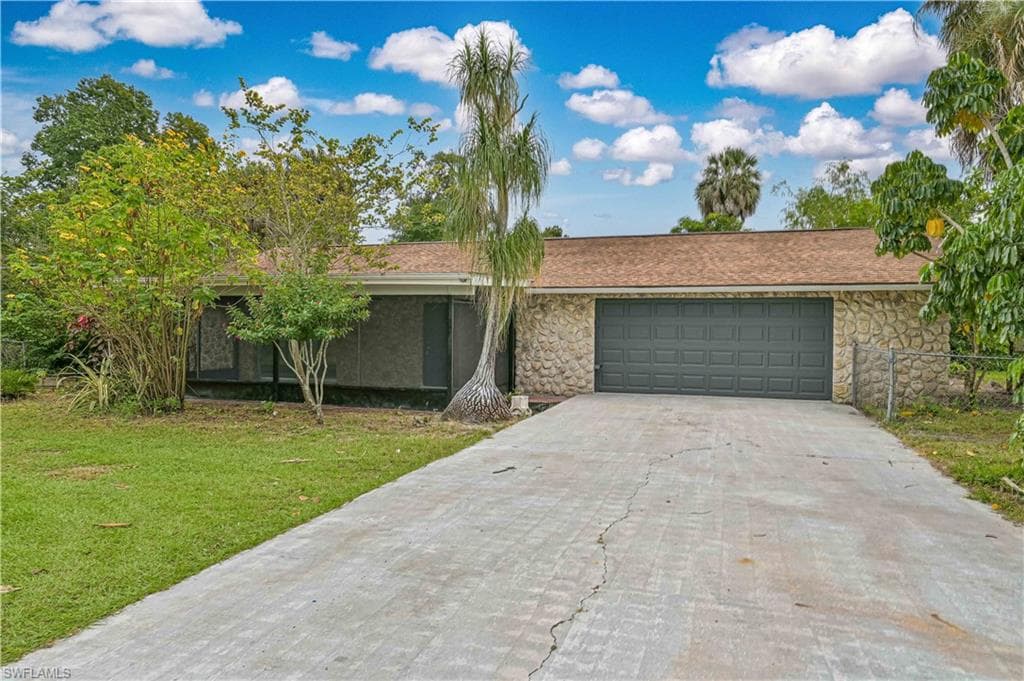 3806 Edgewood AVE FORT MYERS, FL 33916