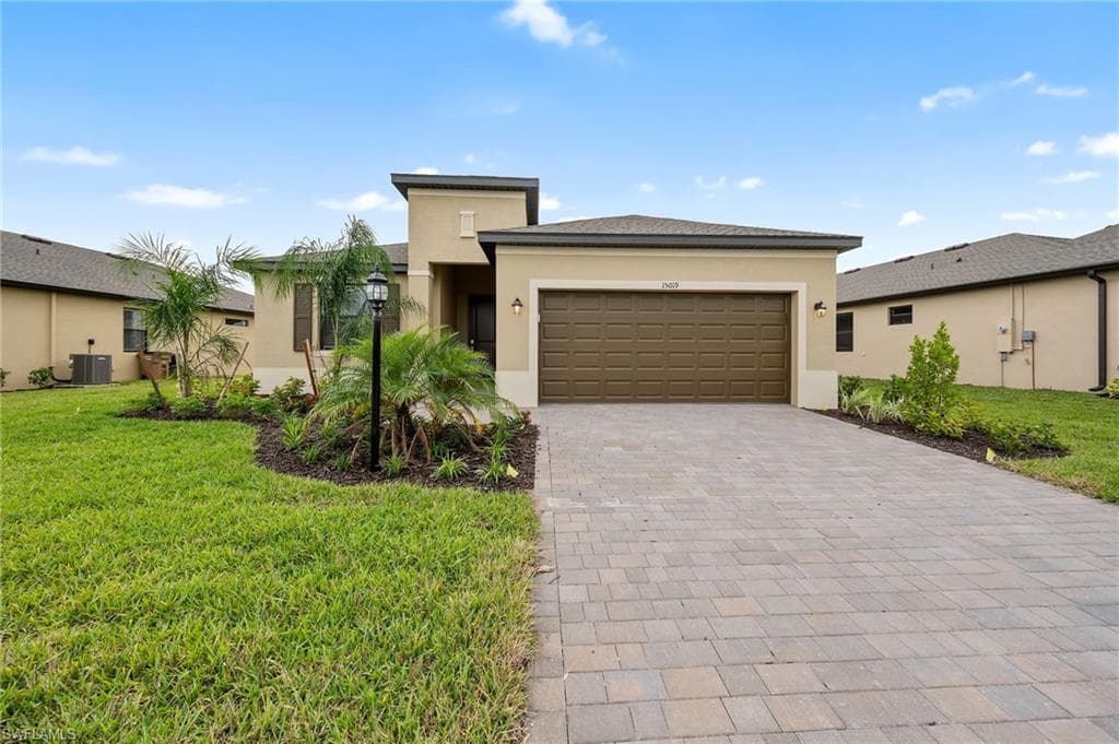 15019 Palamos CIR FORT MYERS, FL 33905