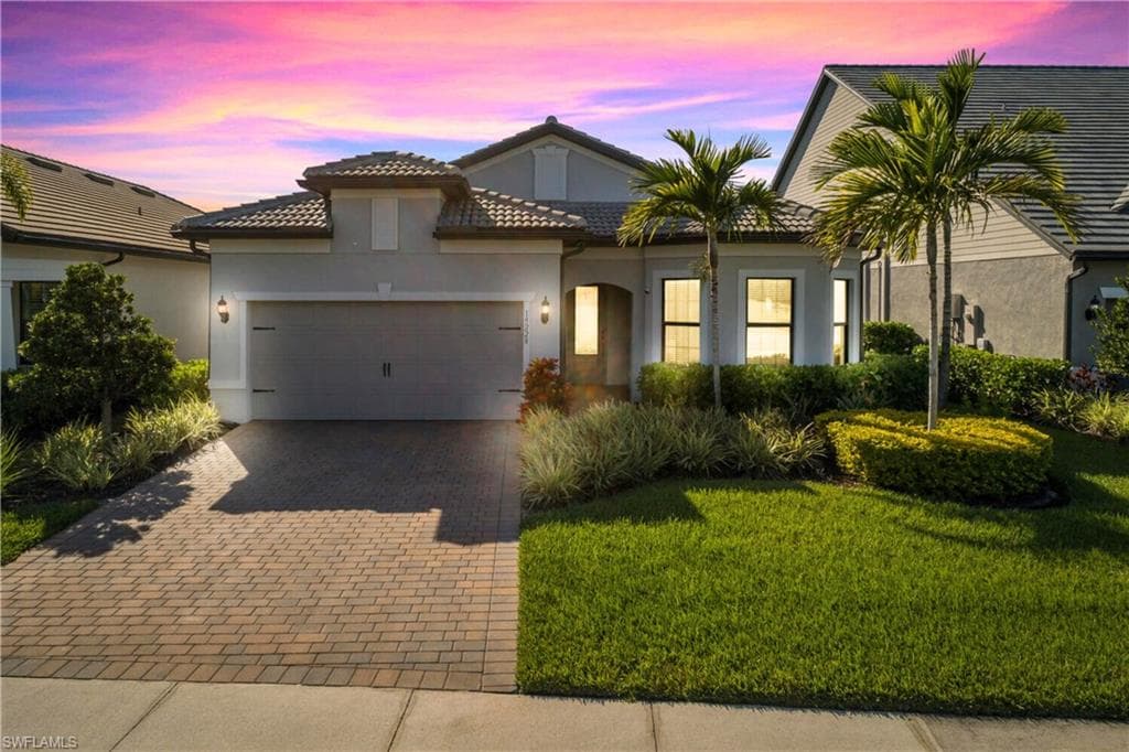 19228 Aqua Shore DR FORT MYERS, FL 33913