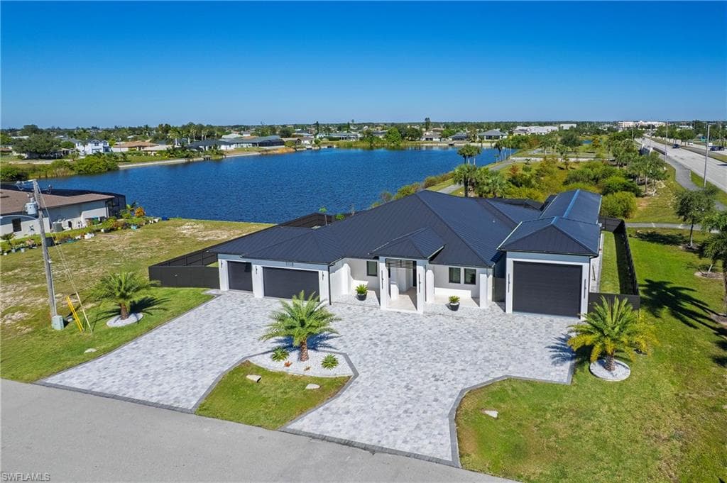1118 Del Prado BLVD N CAPE CORAL, FL 33909