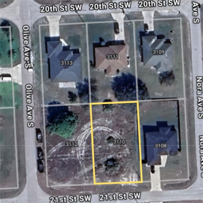 3110 21st ST SW LEHIGH ACRES, FL 33976