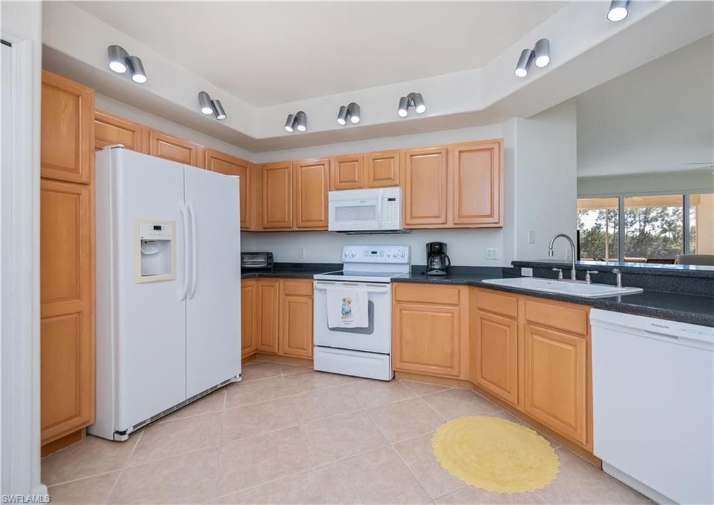 10109 Colonial Country Club BLVD 2404 FORT MYERS, FL 33913