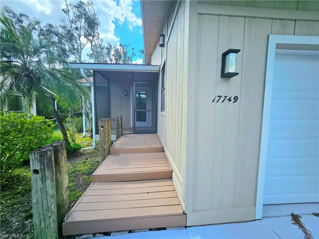17749 port boca CT FORT MYERS, FL 33908
