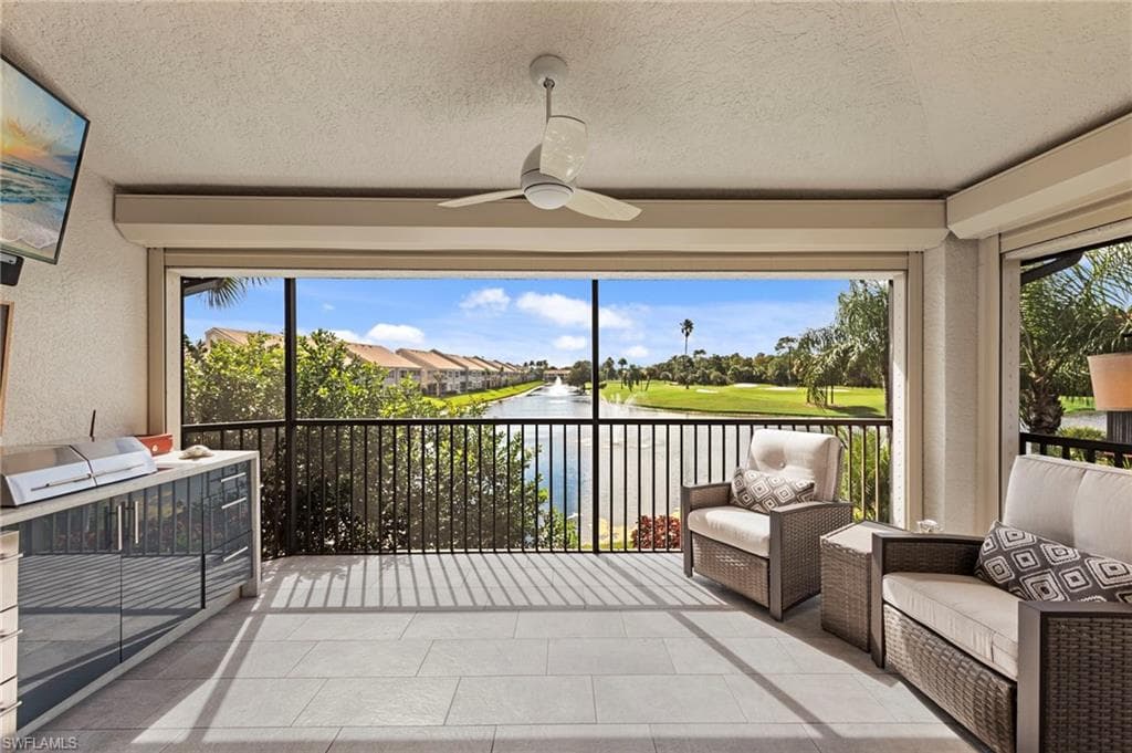 5720 Grande Reserve WAY 2004 NAPLES, FL 34110