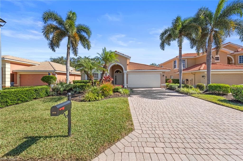 19740 Villa Rosa LOOP ESTERO, FL 33967