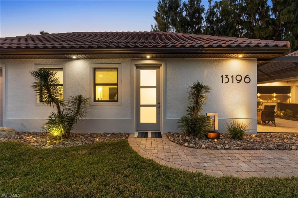13196 Golden Palms CIR FORT MYERS, FL 33913