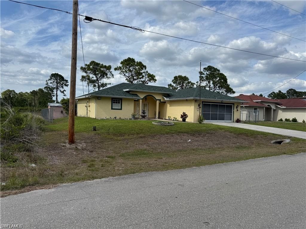 1127 Fogia ST E LEHIGH ACRES, FL 33974
