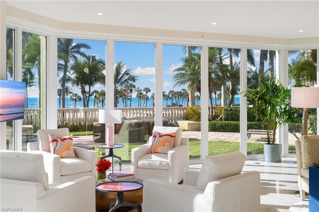 4021 Gulf Shore BLVD N G7 NAPLES, FL 34103
