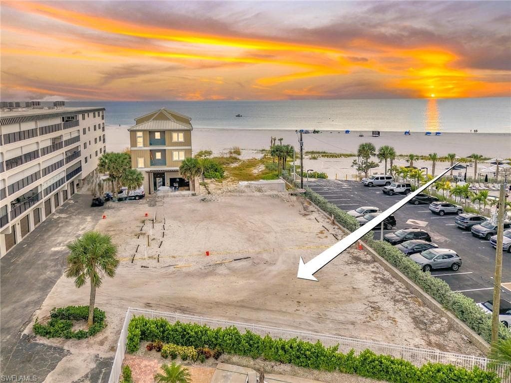 71 Pearl ST FORT MYERS BEACH, FL 33931