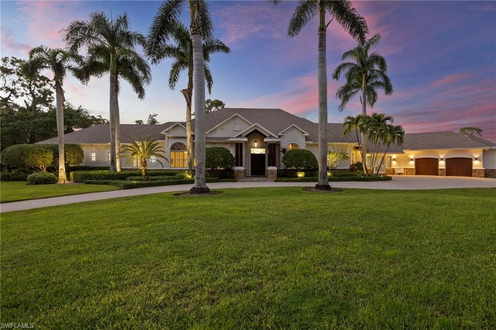 707 Hickory RD NAPLES, FL 34108