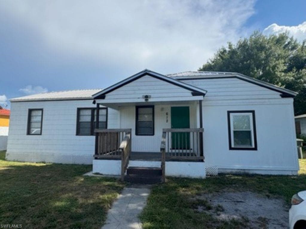 612 E Osceola AVE CLEWISTON, FL 33440