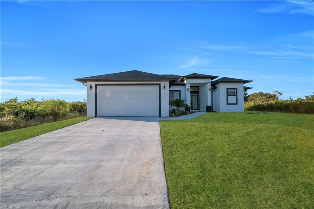 2705 68th ST W LEHIGH ACRES, FL 33971