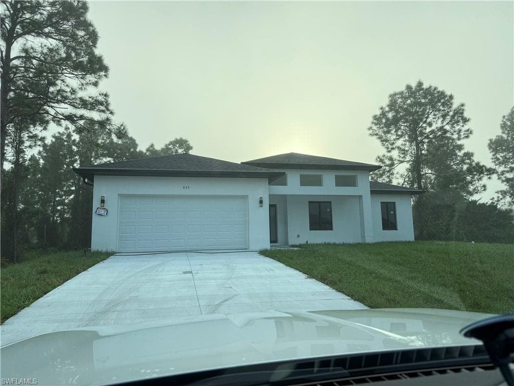835 Burbank AVE S LEHIGH ACRES, FL 33974