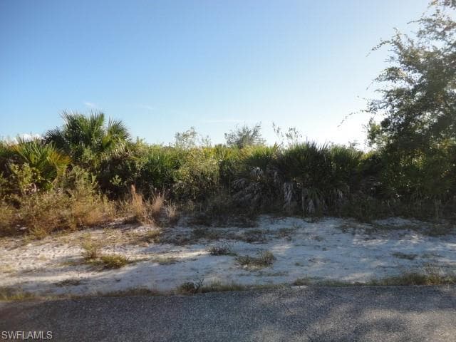 2815 73rd ST W LEHIGH ACRES, FL 33971