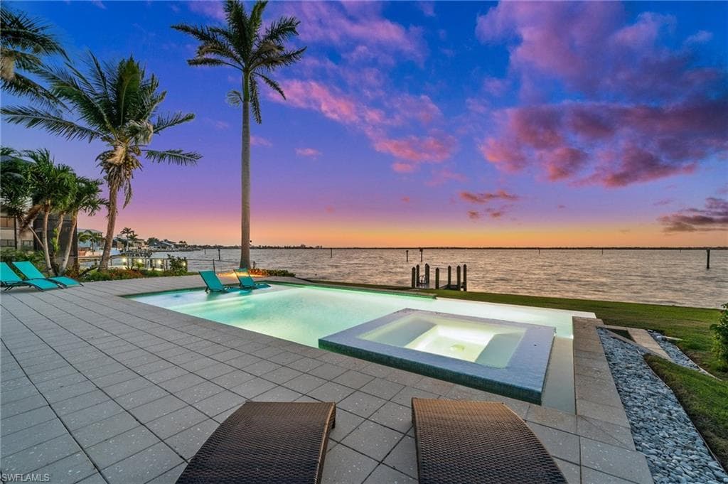 3305 SE 22nd PL CAPE CORAL, FL 33904