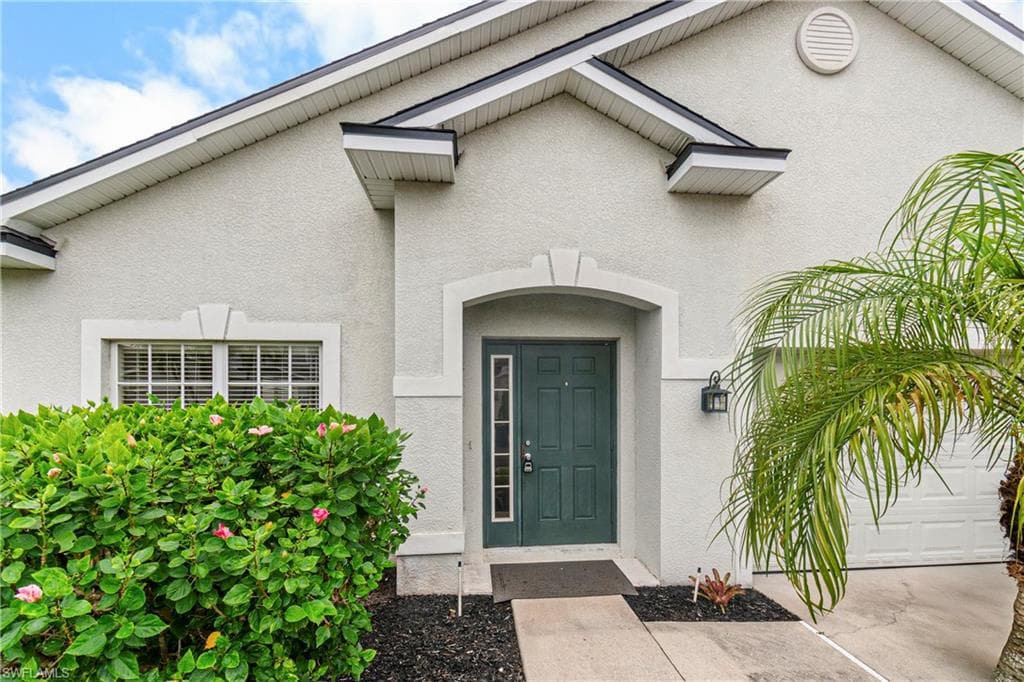9240 Gladiolus Preserve CIR FORT MYERS, FL 33908