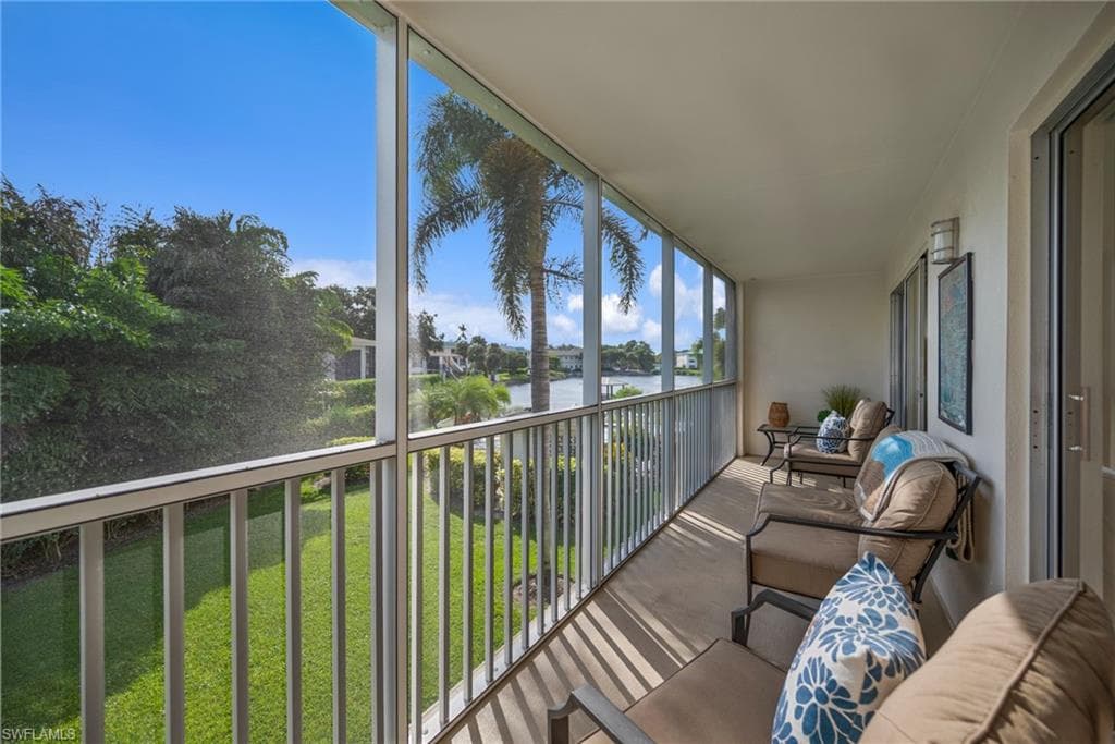 3150 Binnacle DR 207 NAPLES, FL 34103