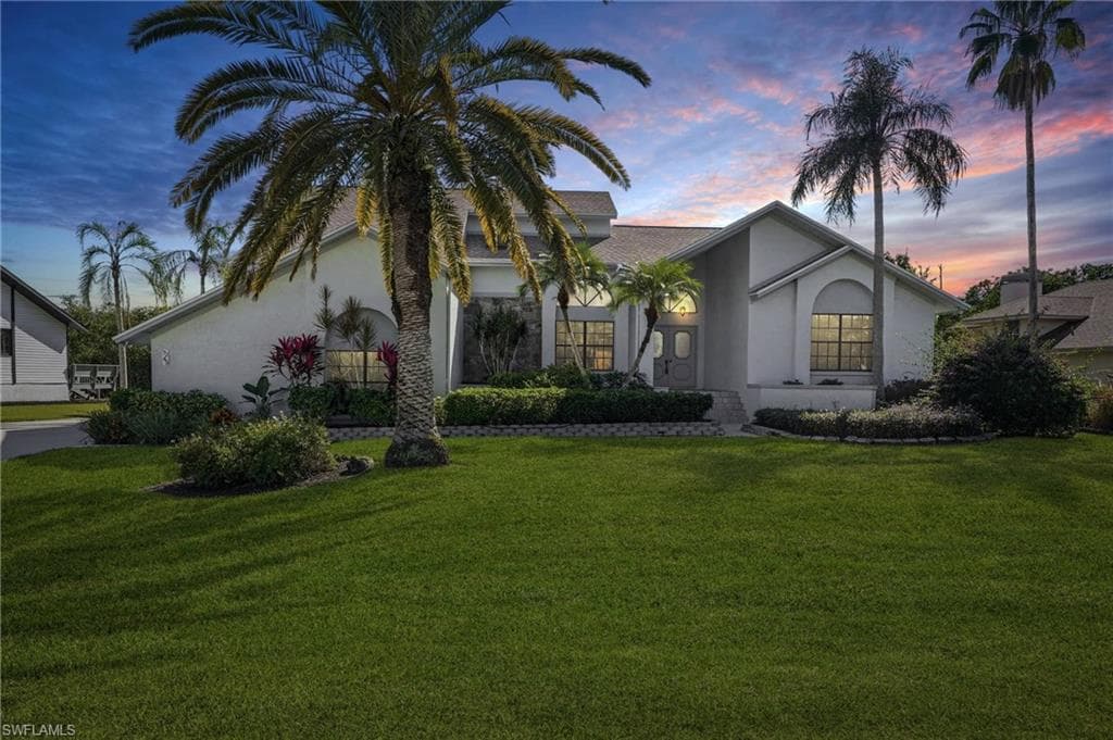 7245 Hendry Creek DR FORT MYERS, FL 33908