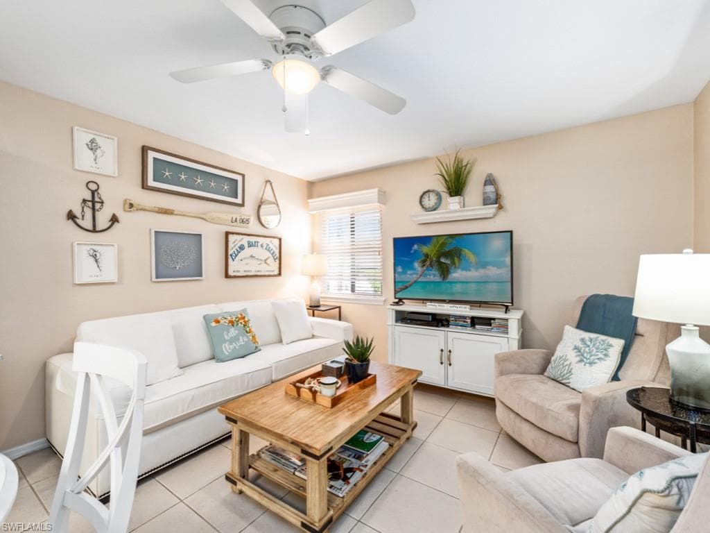 175 5th AVE S 10 (203) NAPLES, FL 34102
