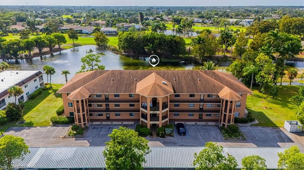 5535 Rattlesnake Hammock RD 302 NAPLES, FL 34113