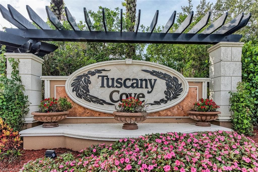 15313 Cortona WAY NAPLES, FL 34120