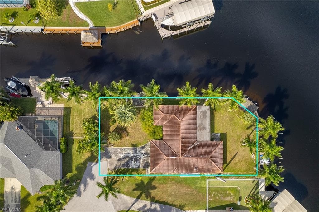 111 SW 49th TER CAPE CORAL, FL 33914