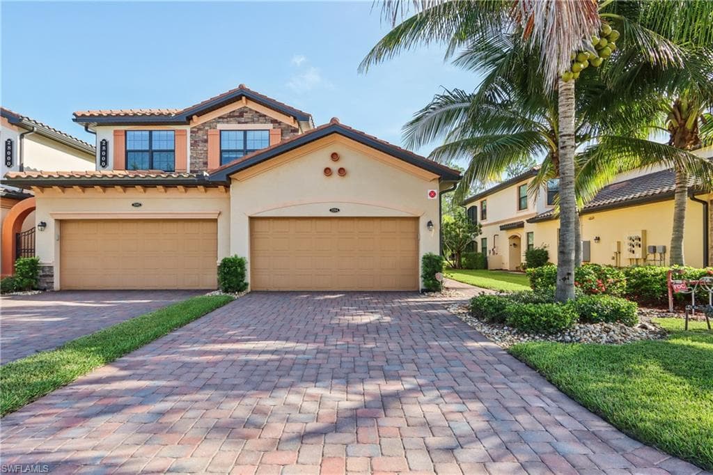 28000 Cookstown CT 3204 BONITA SPRINGS, FL 34135