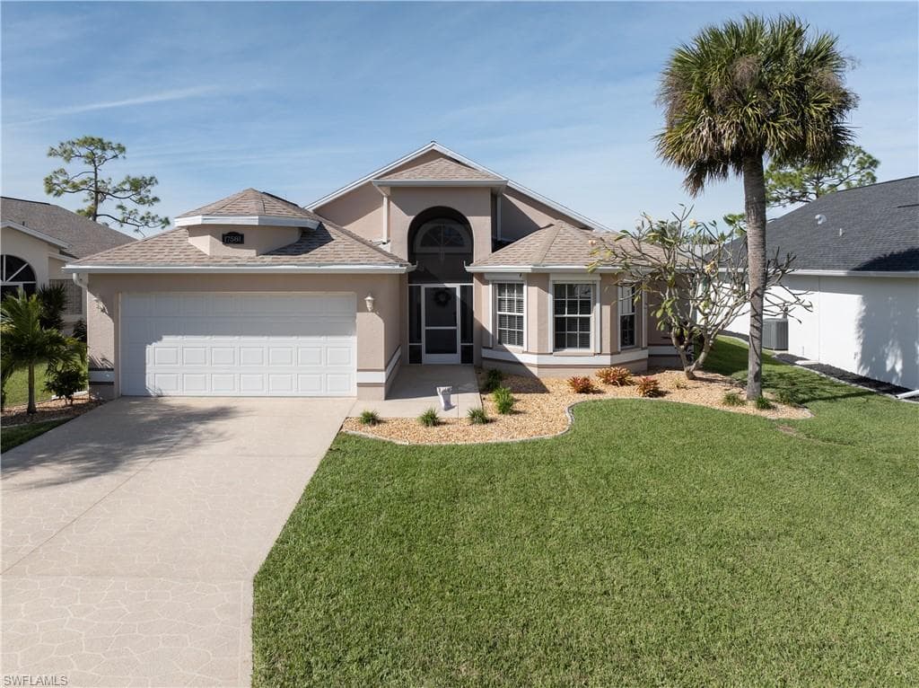 17581 Coconut Palm CT NORTH FORT MYERS, FL 33917