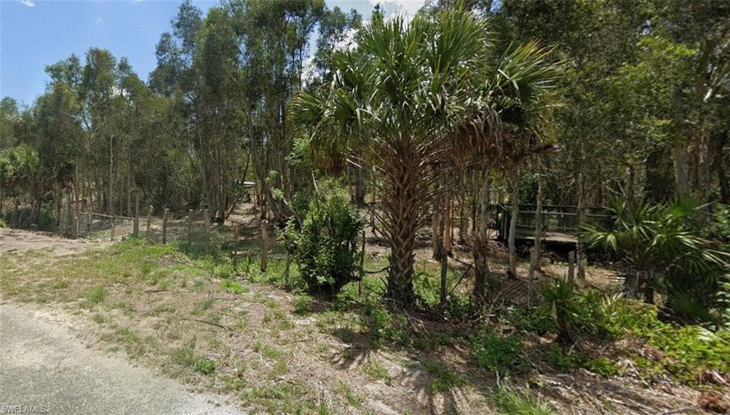1015 Legion AVE LEHIGH ACRES, FL 33974