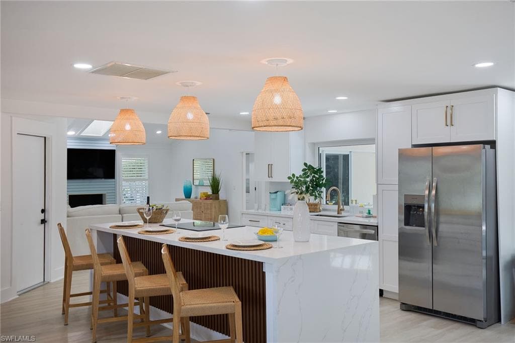 1224 Kittiwake CIR SANIBEL, FL 33957