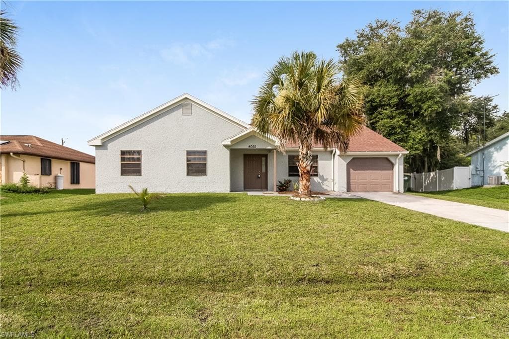 3421 32nd ST SW LEHIGH ACRES, FL 33976