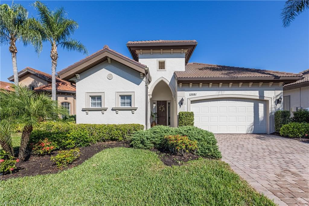 12591 Grandezza CIR ESTERO, FL 33928