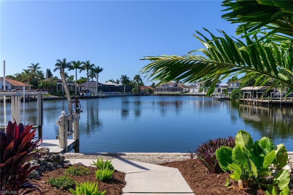 50 Sunset ST MARCO ISLAND, FL 34145
