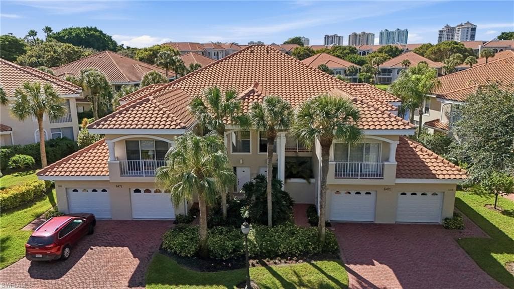 8471 Abbington CIR 1112 NAPLES, FL 34108