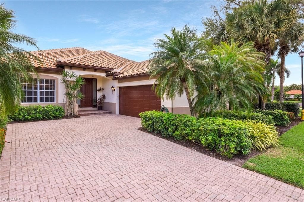 12604 Wildcat Cove CIR ESTERO, FL 33928
