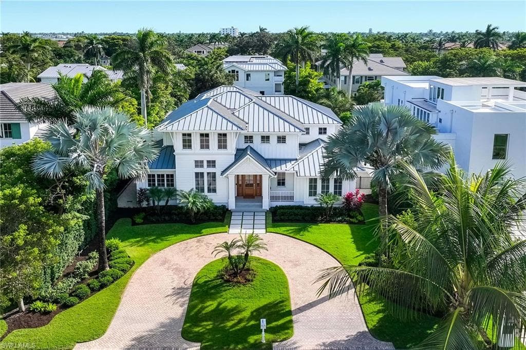 730 9th AVE S NAPLES, FL 34102