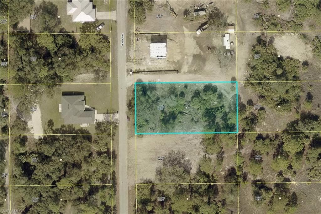 1918 Leroy AVE LEHIGH ACRES, FL 33972