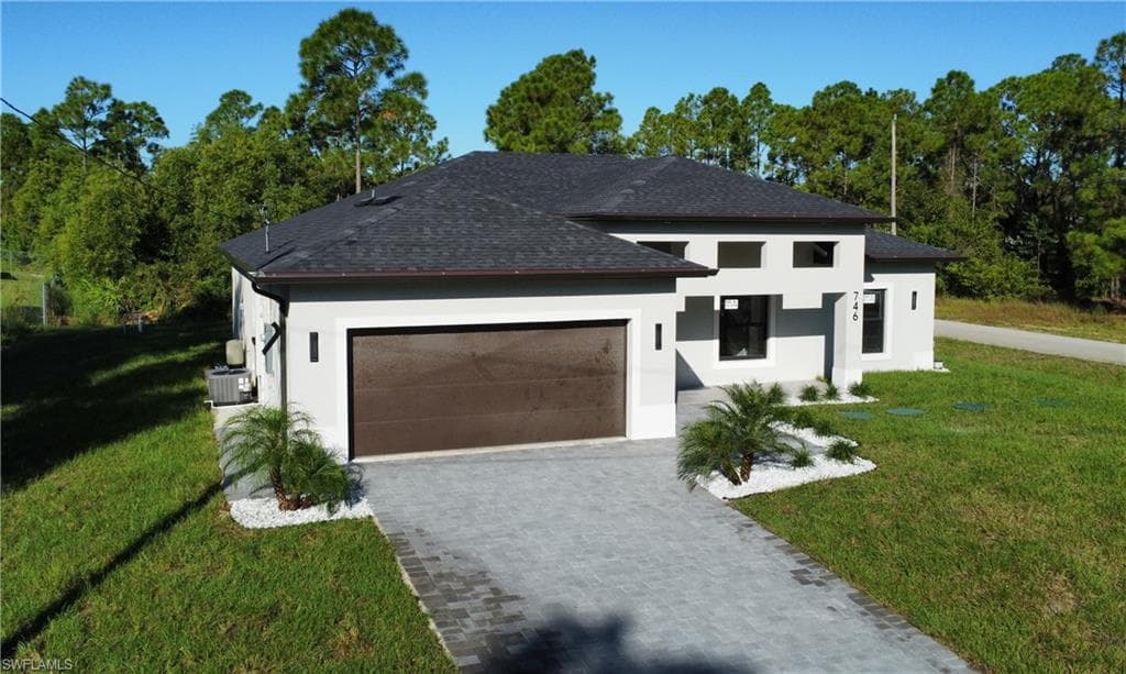 746 Courtland AVE S LEHIGH ACRES, FL 33974
