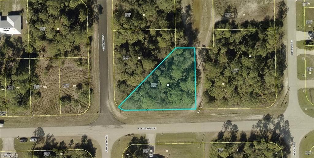 3816 Kittyhawk DR FORT MYERS, FL 33905