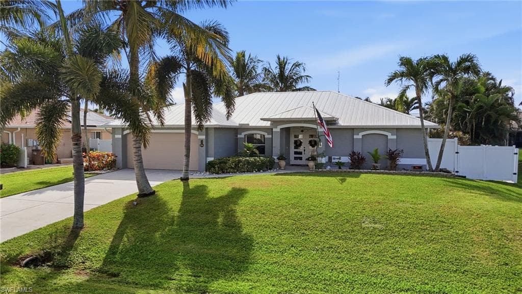 2026 SW 30th ST CAPE CORAL, FL 33914