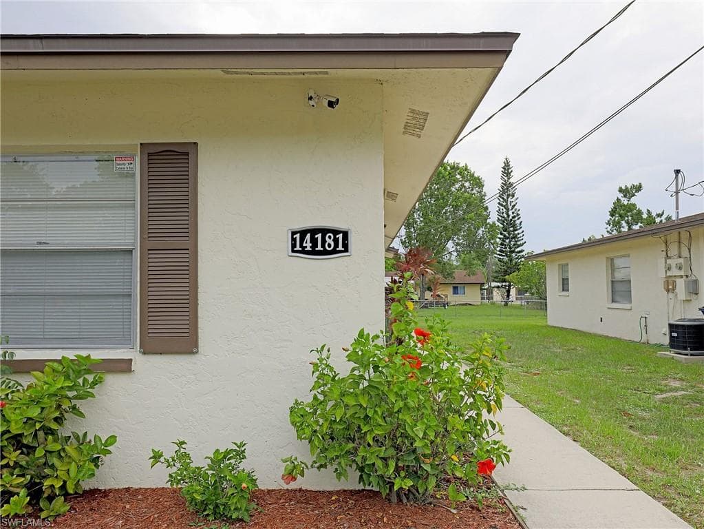 14181 Old Olga RD FORT MYERS, FL 33905