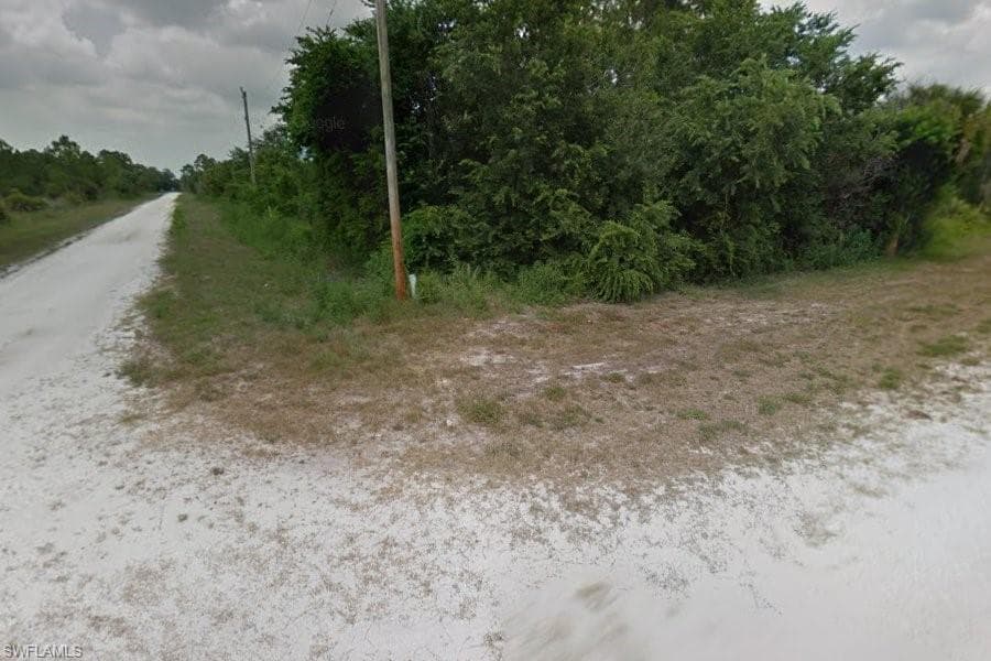 427 Perimeter RD CLEWISTON, FL 33440