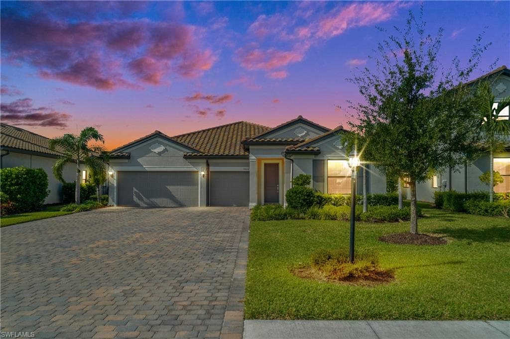 19828 Beverly Park RD ESTERO, FL 33928