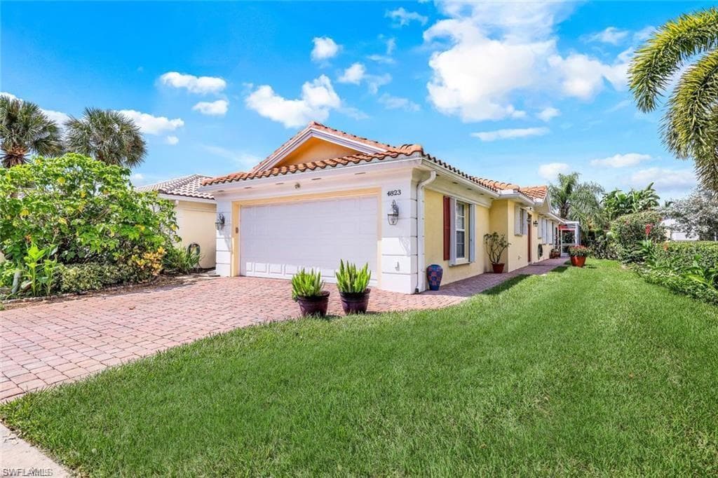 4823 Lasqueti WAY NAPLES, FL 34119