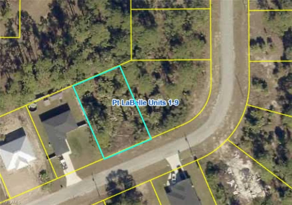 8007 Sandalwood CIR LABELLE, FL 33935