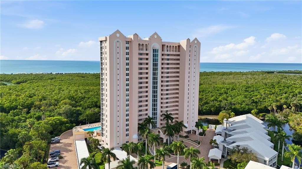 6101 Pelican Bay BLVD 805 NAPLES, FL 34108