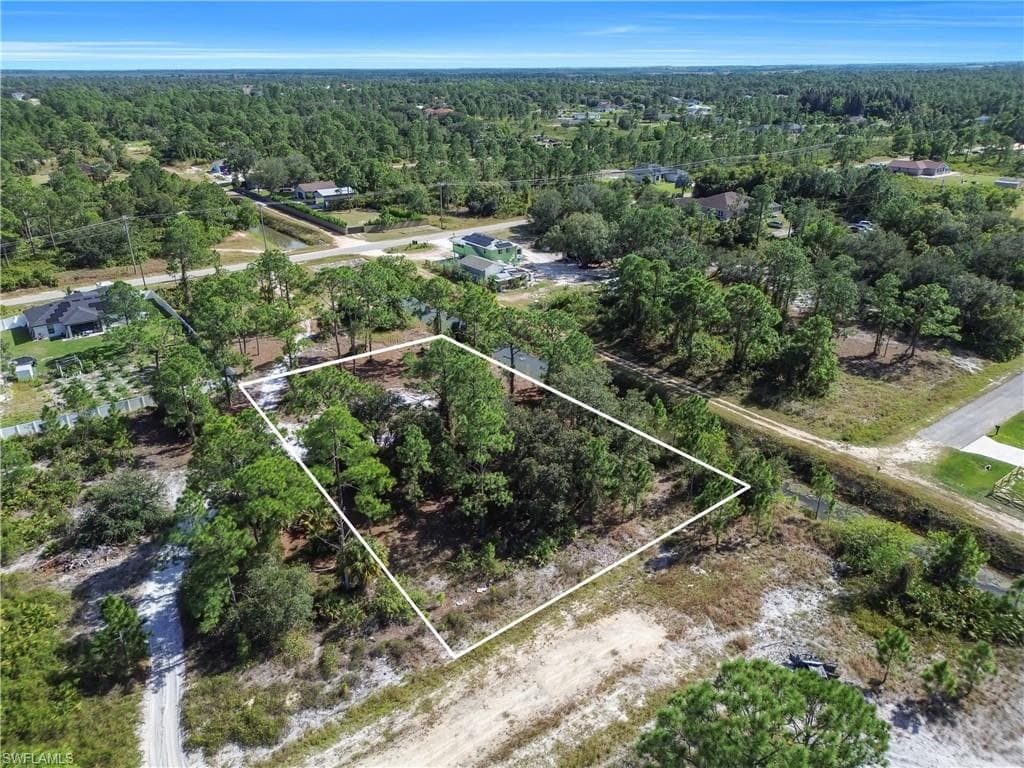 400 Scott AVE LEHIGH ACRES, FL 33972