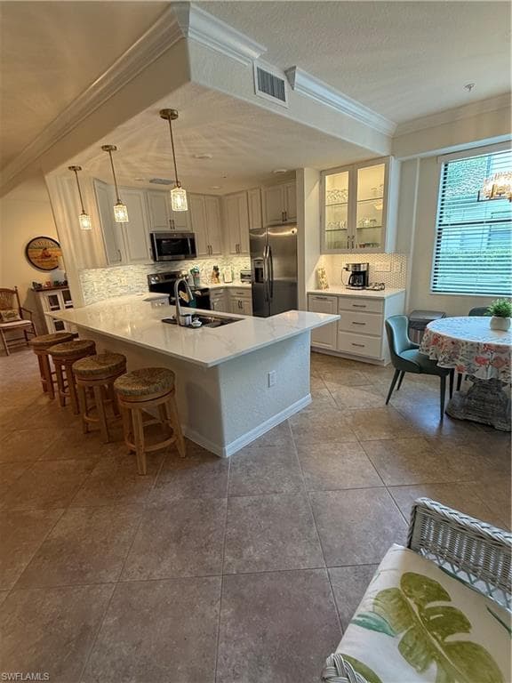 9492 Casoria CT 101 NAPLES, FL 34113
