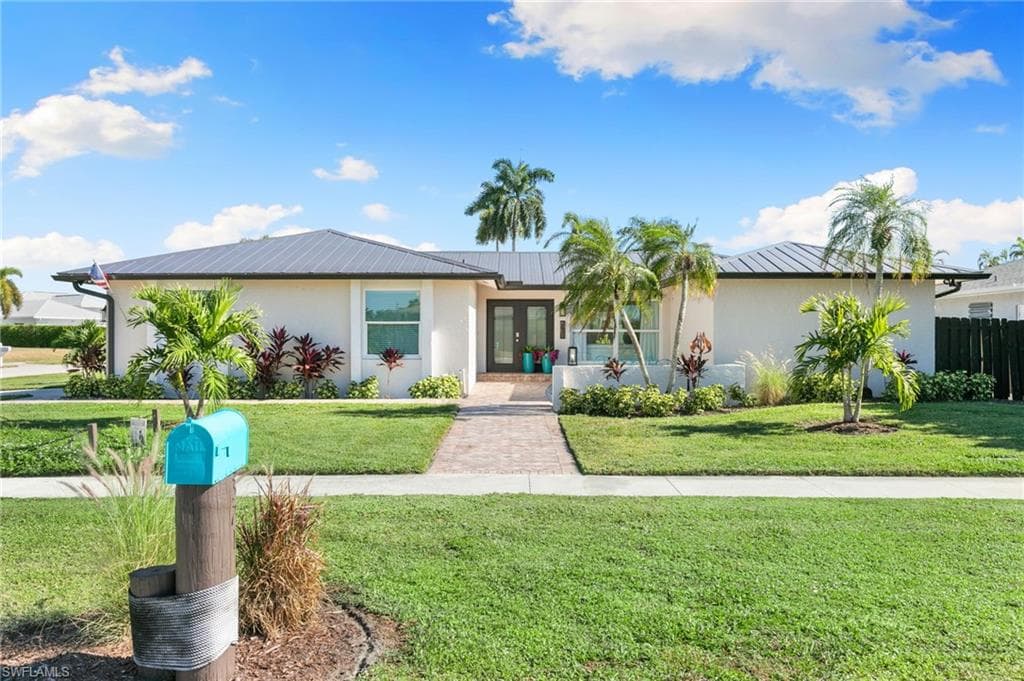 321 Columbus WAY MARCO ISLAND, FL 34145