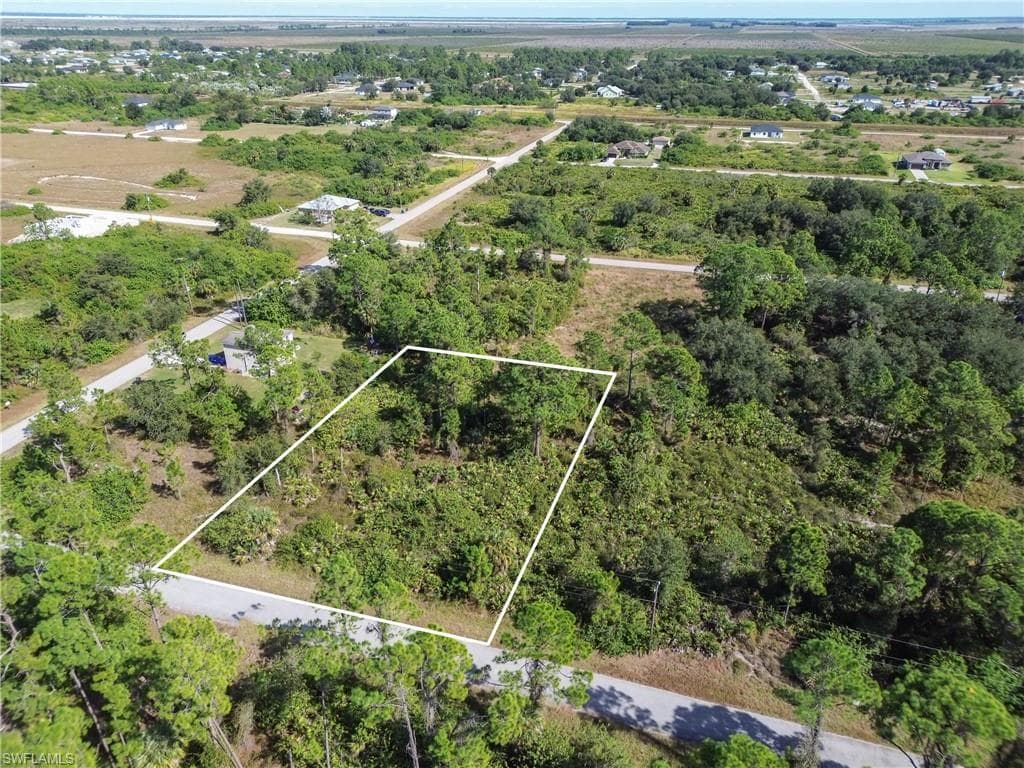 1320 Irving AVE LEHIGH ACRES, FL 33972